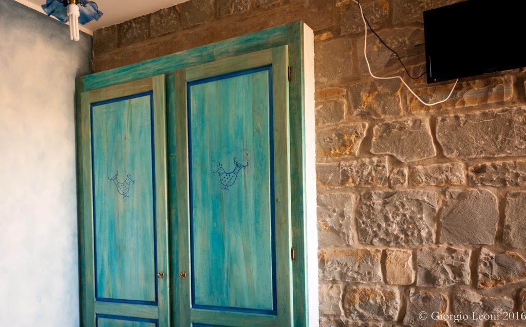 Agriturismo Le Vigne Ducali Mandas ภายนอก รูปภาพ